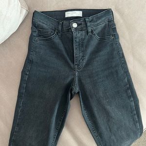 Black Skinny Jeans